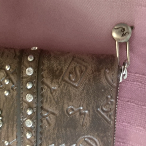 Billfold - Picture 3 of 4